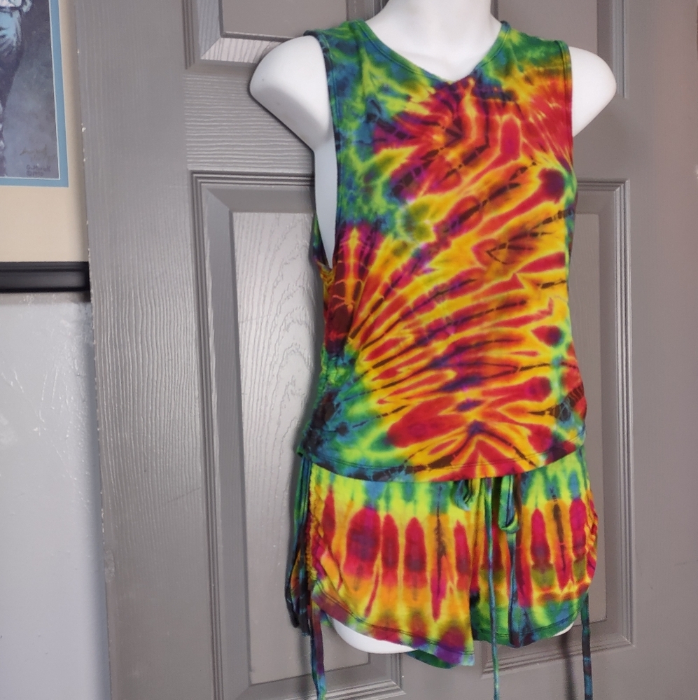 Kathmandu Imports Festival Tye dye Tank top & shorts s M - Picture 2 of 6